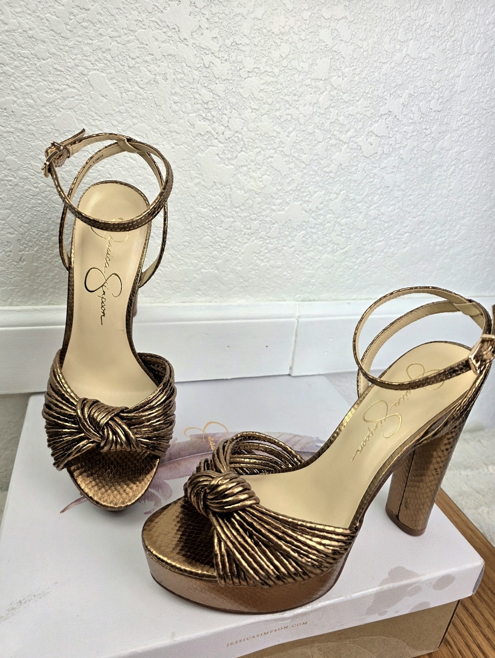 Jessica Simpson Immie Knotted Platform Sandals Bronze - Picture 9 of 14